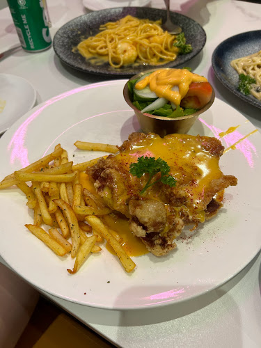 Opinii despre Unique Eatery Cafe în Bintulu - Gastronomi dan perhotelan