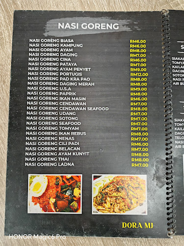 RUMAH MAKAN AYAM PENYET SAMBAL MIMPI DORA MJ - Gastronomi dan perhotelan