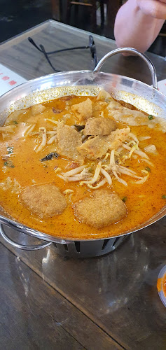 Opinii despre Kang Bee Hong 慷美峰 (Eco Botanic) în Iskandar Puteri - Gastronomi dan perhotelan