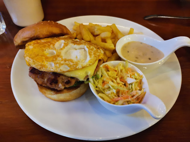 Marina Brauhaus - Gastronomi dan perhotelan