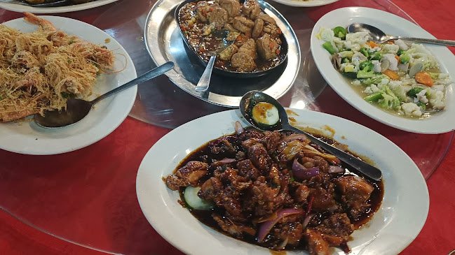 Opinii despre Qun Hua Kuala Selangor Seafood Restaurant în Kuala Selangor - Gastronomi dan perhotelan