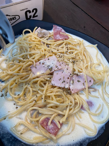 Salaza & Sons Bike Cafe - Kuala Terengganu