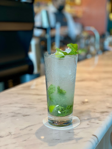 POUND - Gastronomi dan perhotelan