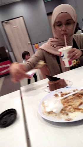 KFC Wisma Gerakan - Gastronomi dan perhotelan