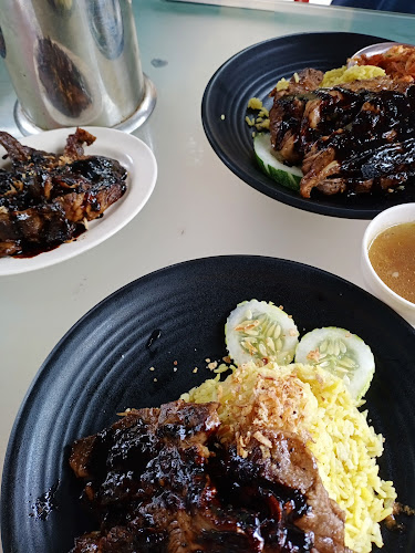 Opinii despre Warung Mercik- Kambing Bakar în Petaling Jaya - Gastronomi dan perhotelan