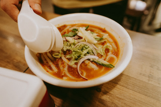 Opinii despre Ah Cheng Laksa (Avenue K) în Kuala Lumpur - Gastronomi dan perhotelan