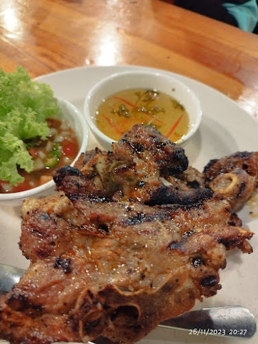 La Pour Meru - Gastronomi dan perhotelan