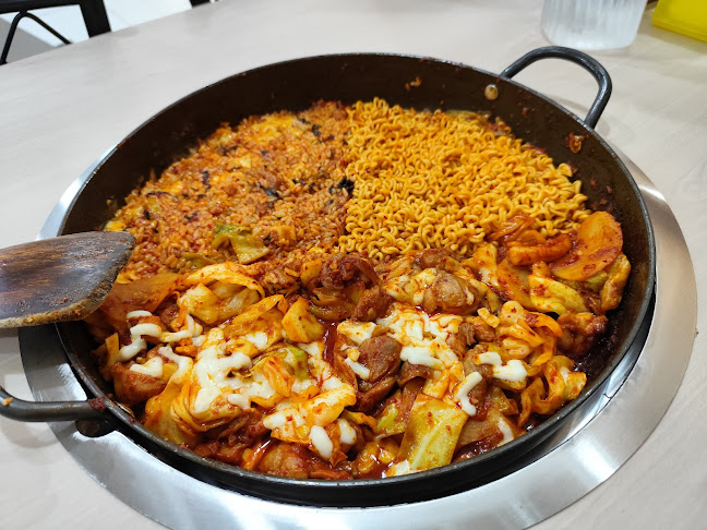 Mr Dakgalbi Gurney Plaza - Gastronomi dan perhotelan