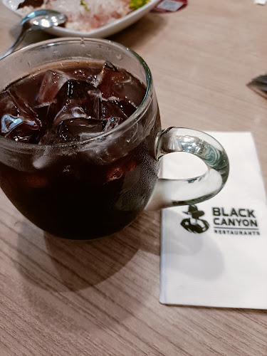 Opinii despre Black Canyon Vivacity Megamall în Kuching - Gastronomi dan perhotelan