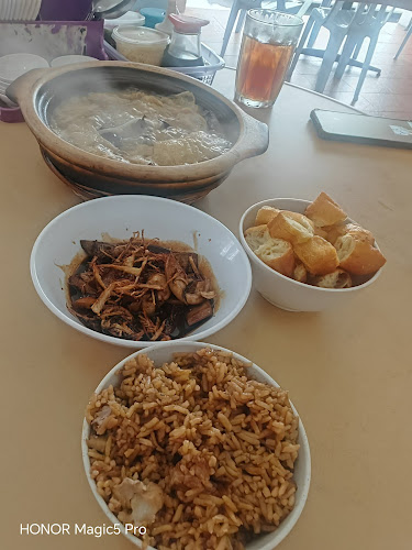 食王肉骨茶 Batu Pahat - Gastronomi dan perhotelan