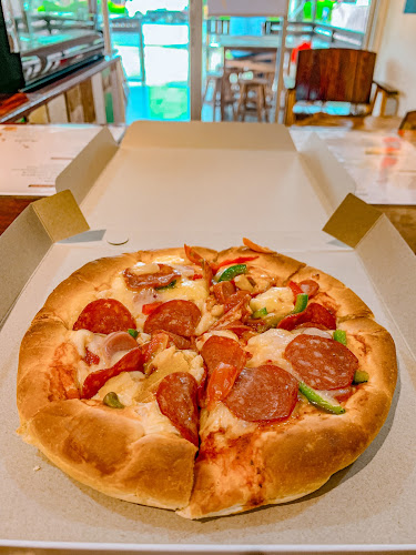 Cape Red Cafe - Gastronomi dan perhotelan