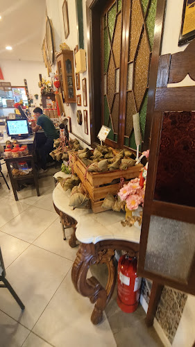 Nancy's Kitchen (Non-Halal) - Gastronomi dan perhotelan