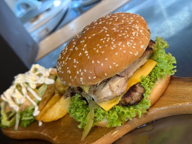 LOVECiTY CAFE (Kopitiam)