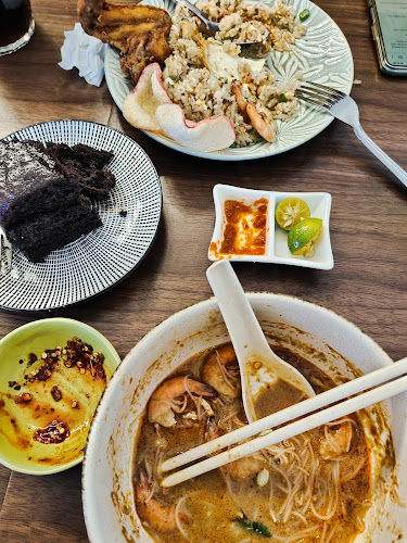 6a, Jalan Parry, 98000 Miri, Sarawak