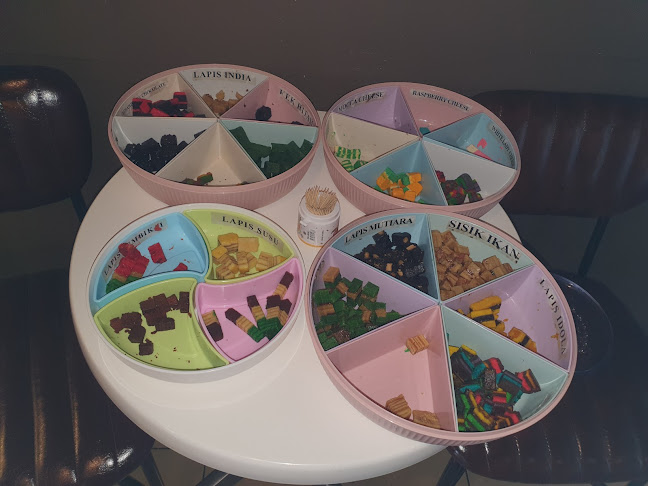 Di Wannie Kek Lapis Sarawak - Kuching