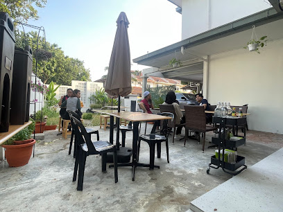 Hujung Home Cafe
