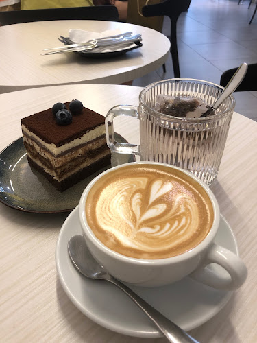 Opinii despre 10 Studio Cafe în Ipoh - Gastronomi dan perhotelan