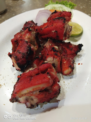 Comentarii opinii despre Q Bistro Bandar Sri Permaisuri