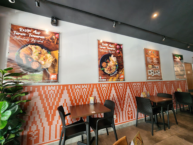 Opinii despre JM Bariani House Subang Jaya în Subang Jaya - Gastronomi dan perhotelan