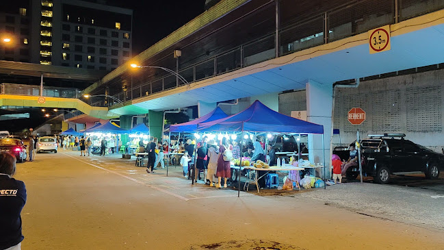 Durian Night Market