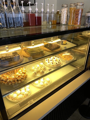 R12, Jalan Bazar U8/99, Bukit Jelutong, 40150 Shah Alam, Selangor