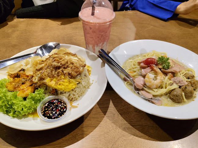 Deli'Shez Station Permatang Pauh - Gastronomi dan perhotelan