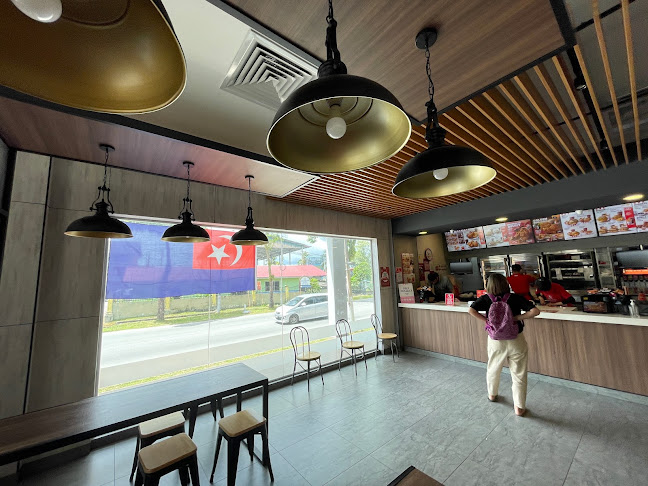 No. C-1, Riverside Business Park, Jalan Komersil Pantai 5, Taman Pantai, 83000 Batu Pahat, Johor