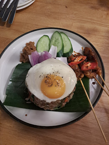 Opinii despre The Rabbit Hole în Kuala Lumpur - Gastronomi dan perhotelan