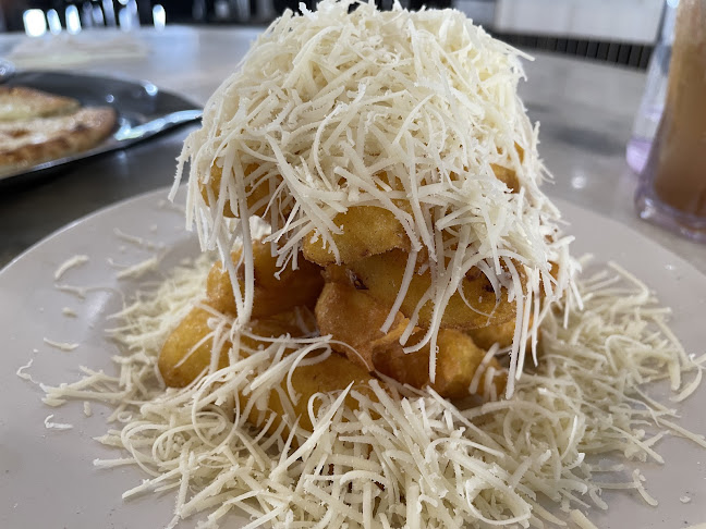 The Best Corner Stutong - Gastronomi dan perhotelan