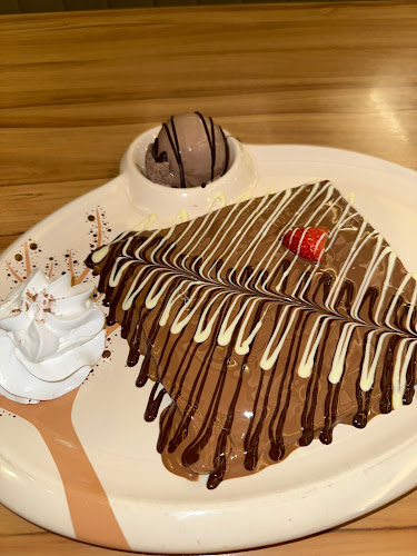 Molten Chocolate Cafe Dataran Pahlawan - Melaka