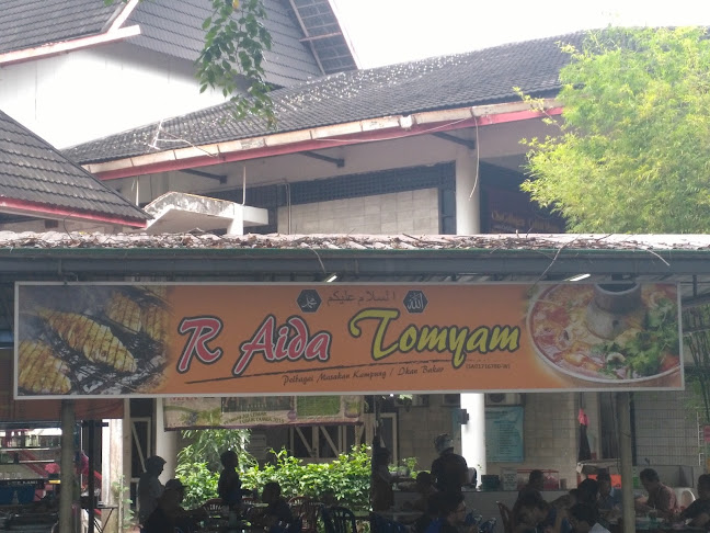 Comentarii opinii despre R Aida Tomyam