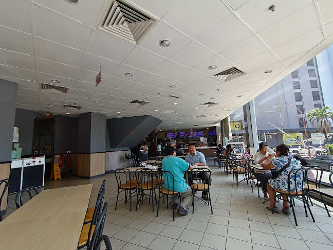 KFC Kompleks Karamunsing