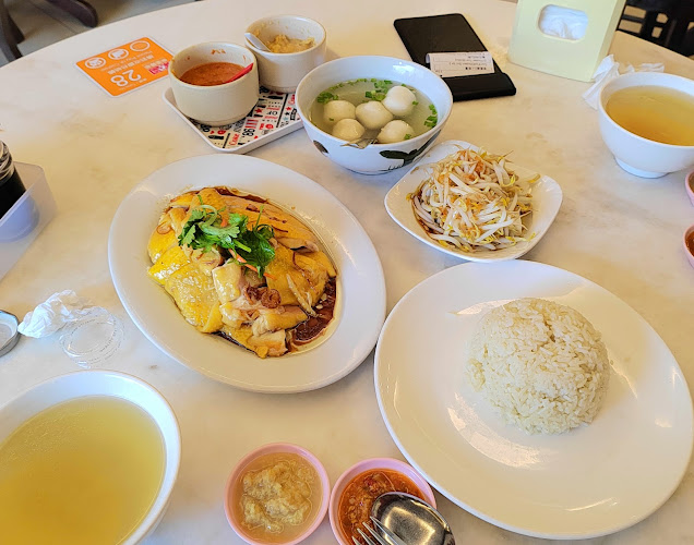 Opinii despre 安邦樂園鷄飯店 în Ampang - Gastronomi dan perhotelan