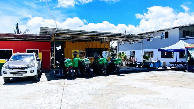 Munchieskk, Kampung Tunoh, Lorong Goldie, Mile 6.5, Jalan Nosoob Hungab Penampang, 89500 Kota Kinabalu, Sabah