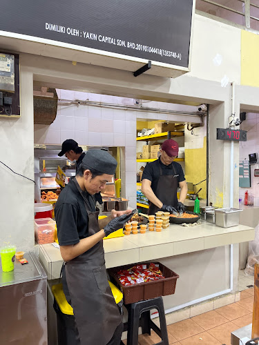 Ayam Gepuk Pak Gembus - Gastronomi dan perhotelan