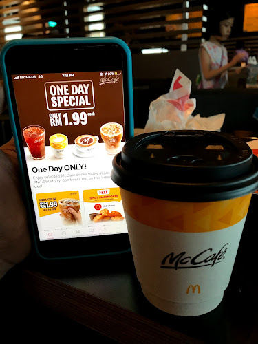 McDonald's Taman Ungku Tun Aminah DT - Johor Bahru