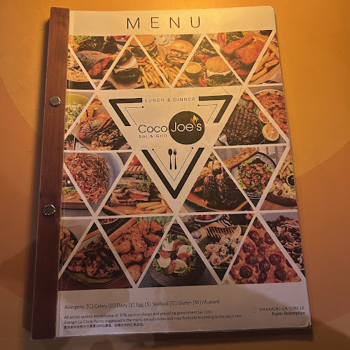 Opinii despre Coco-Joe's Bar & Grill în Kota Kinabalu - Gastronomi dan perhotelan