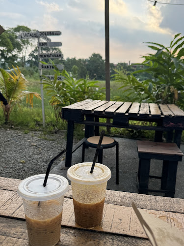 Opinii despre Kopi Pokok în Shah Alam - Gastronomi dan perhotelan