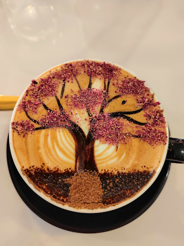 Comentarii opinii despre Breda Cafe