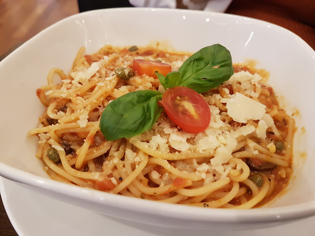 Antipodean @ Atria - Petaling Jaya