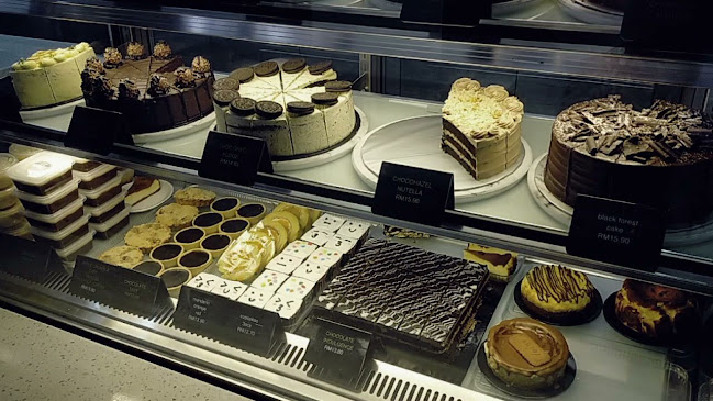 Hayyan Huda Opah's Kitchen - Gastronomi dan perhotelan