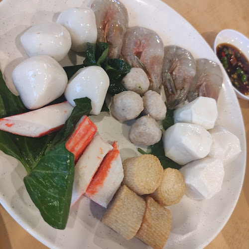Eam Huat Charcoal Steamboat Restaurant - Gastronomi dan perhotelan