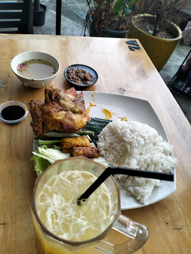 Restoran RUMAH MAS - Gastronomi dan perhotelan