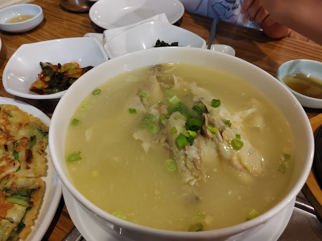 Seoul Garden - Gastronomi dan perhotelan