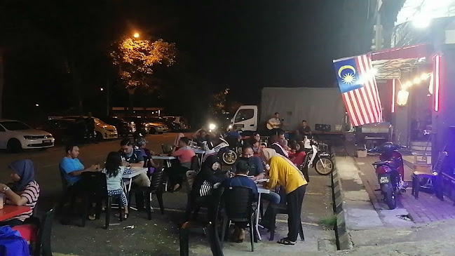 BIG BEAR STATION - Kajang