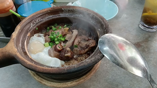 Yee Fung Laksa - Gastronomi dan perhotelan