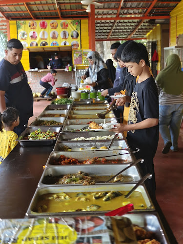 99, Jalan Kampung Bintang, 32000 Sitiawan, Perak