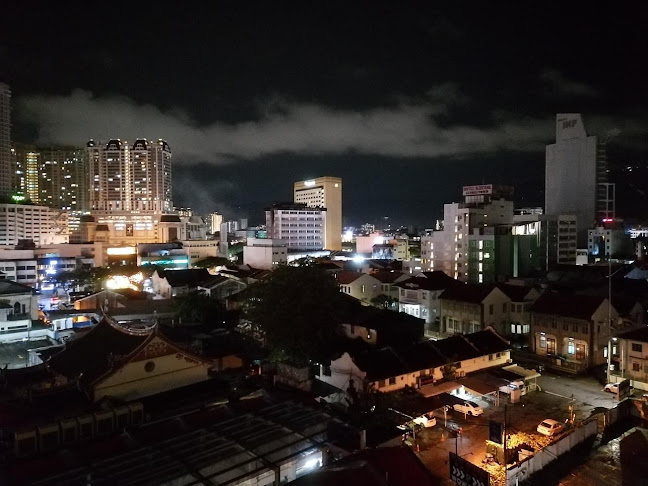 Comentarii opinii despre Fly Me To