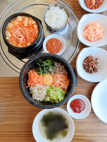 172, Solok Gurney 1, 10250 George Town, Pulau Pinang