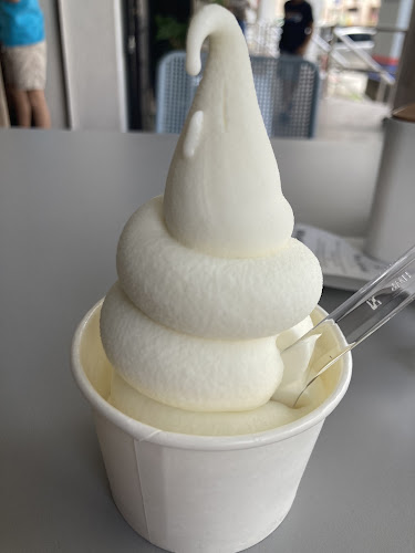 Tiny Elephant - Soft Serve & Coffee - Gastronomi dan perhotelan